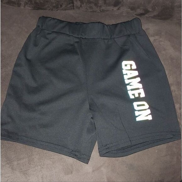 Retro Boys printed two-piece short set sz 4-5Y - Picture 6 of 6